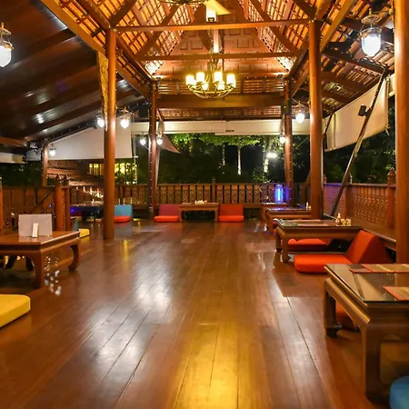 Sugar Hut & Restaurant 3* Pattaya