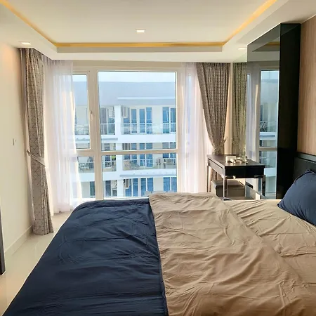 Centara Avenue Soi Buakhao By Daisy 2 Apartment *