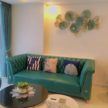 Apartment Centara Avenue Soi Buakhao By Daisy 2 *