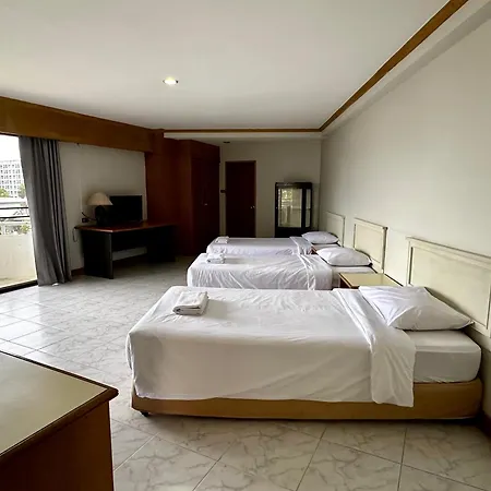 Garden Paradise Hotel