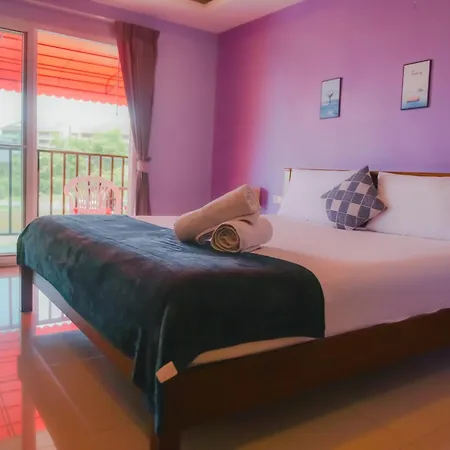 Phratumnak Hill Guest House Pattaya