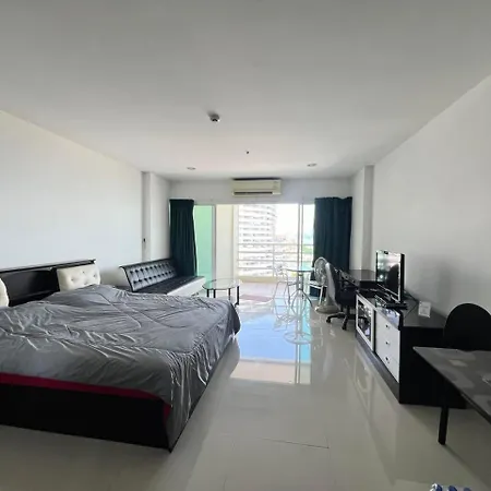 Viewtalay Beachfront By Nd อพาร์ทเม้น