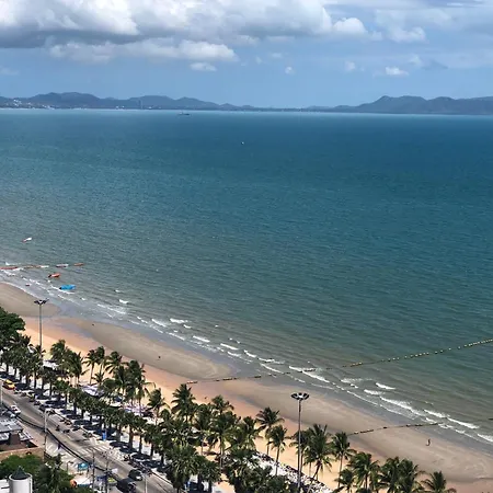 Viewtalay Beachfront By Nd Pattaya