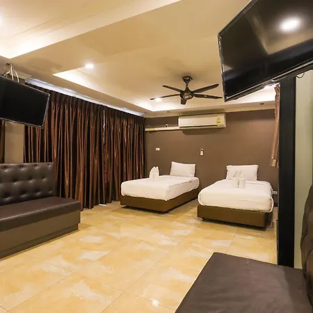 Land Royal 4*