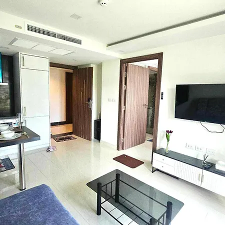 One Bedroom In Grand Avenue In Soi Buakaw Pattaya