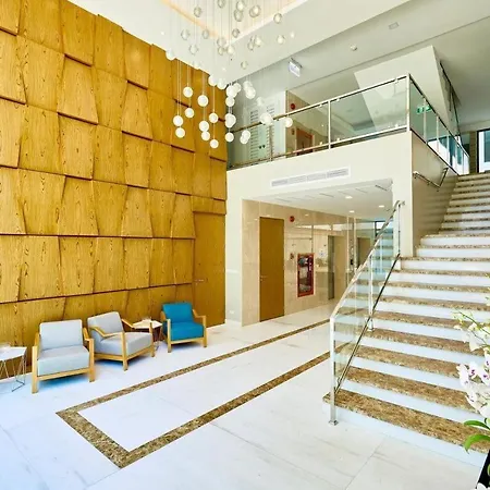 Aurora Family Condominium *