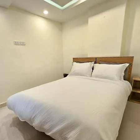Grand Avenue By Youngs Apartment Pattaya