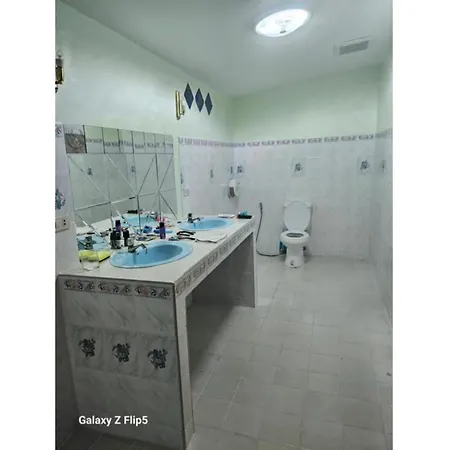 In Guest - 2 Dans Superbe Maison En Centre Exceptionne บ้านพัก