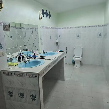In Guest - 2 Dans Superbe Maison En Centre Exceptionne บ้านพัก Pattaya