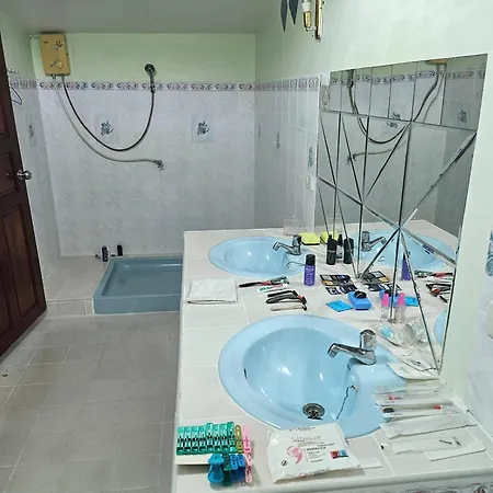 In Guest - 2 Dans Superbe Maison En Centre Exceptionne * Pattaya