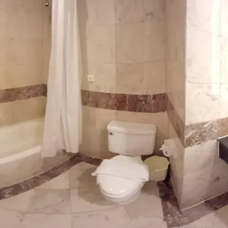 Adriatic Palace โรงแรม 5*