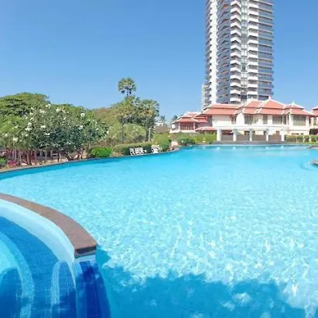 โรงแรม Adriatic Palace