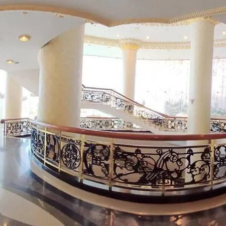 โรงแรม Adriatic Palace 5*