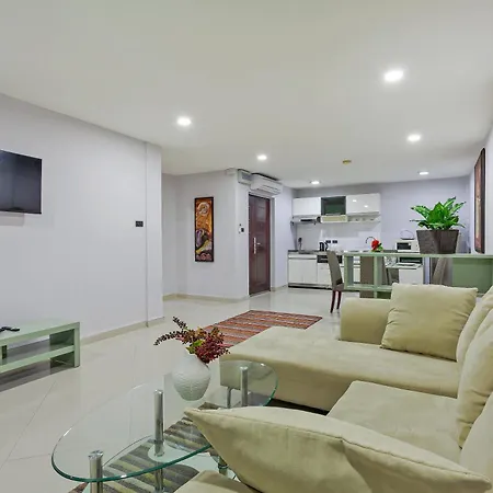 Grosvenor House - Olympic Pool - Apartment Pattaya