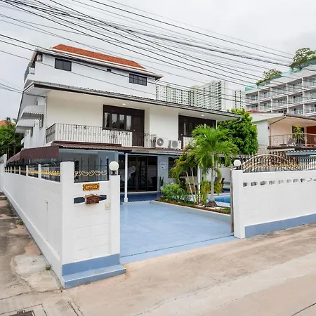 วิลล่า Greta ใกล้ชายหาด ใจกลางเมือง