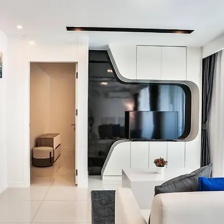 Center With 2 Bedroom * Pattaya