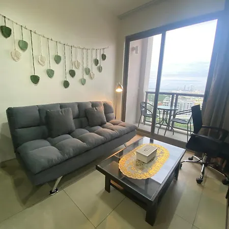 Single Bedroom Sea View With Balcony Unixx Apartment Pattaya