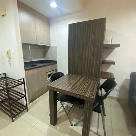 Apartment Single Bedroom Sea View With Balcony Unixx Pattaya