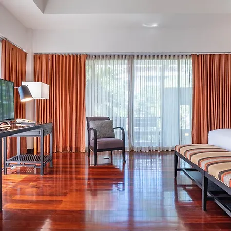 Luxe อพาร์ตโฮเทล