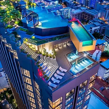 อพาร์ทเม้น With Roof Pool Pattaya