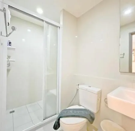 Apartment Thebase 14f & Infinity Pool Pattaya