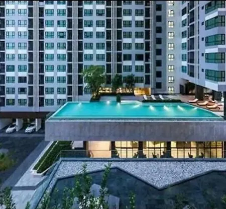 Thebase 14f & Infinity Pool Apartment Pattaya