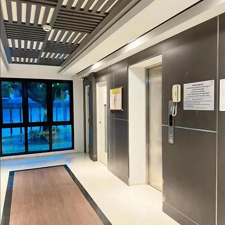 Minnie 8 Apartment