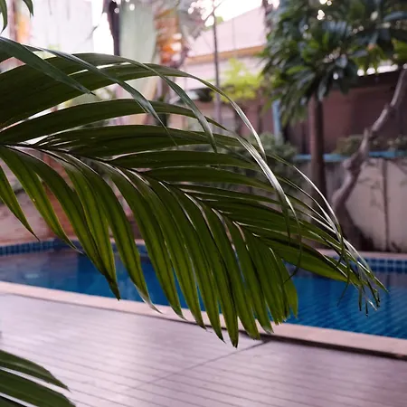 Hollywood Pool Center Villa