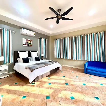 Pool 5bedroom Cosy Big Area Close To The วิลล่า