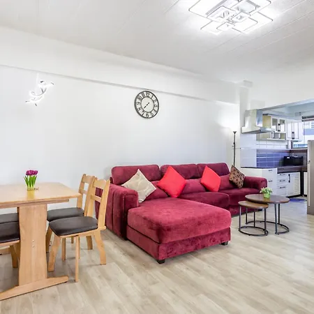 Hagone Condotel - Pool, Near & Steps To Weekend Market Apartment Pattaya