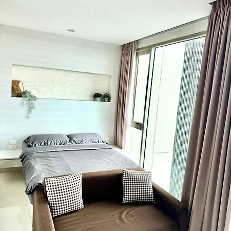 Apartment Riviera Wongamat *