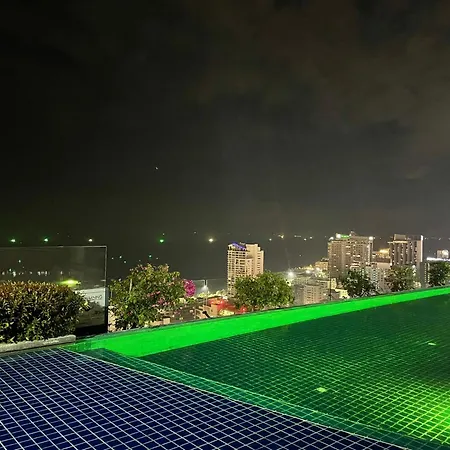 Near & Soi6 - Amazing View Pattaya