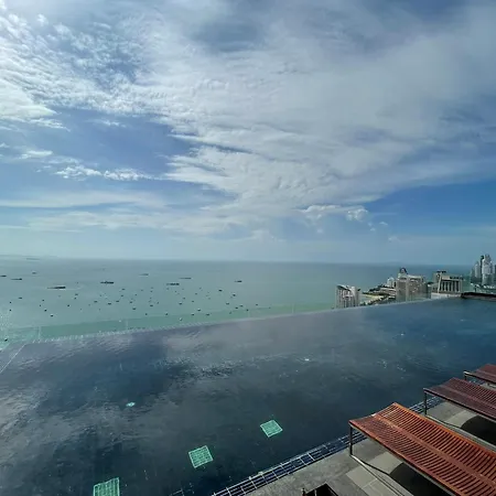 Near & Soi6 - Amazing View Pattaya