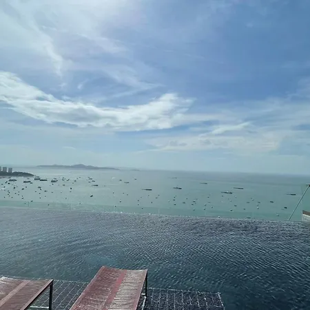 Near & Soi6 - Amazing View * Pattaya