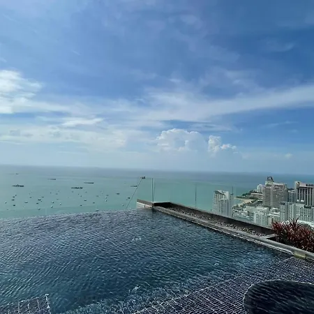 Near & Soi6 - Amazing View Apartment
