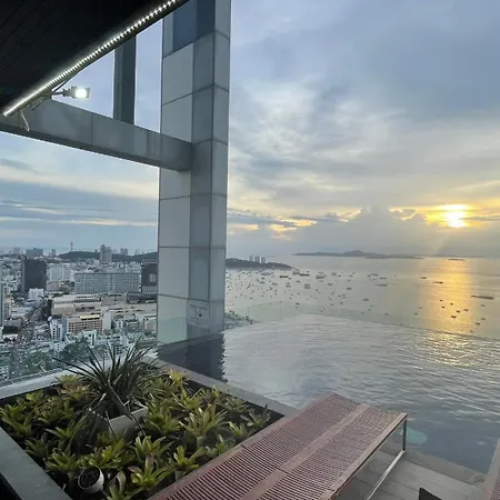 Near & Soi6 - Amazing View Pattaya