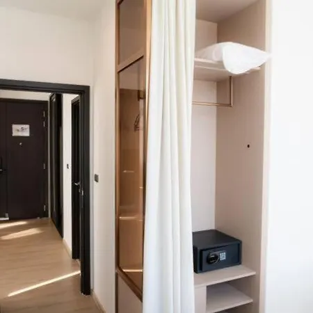 Aparthotel Edge Central By Global Luxury Pattaya