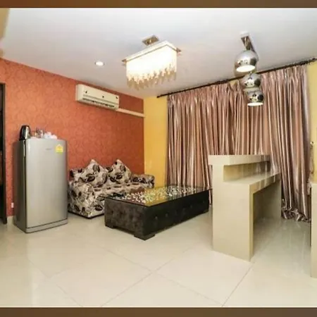 Lucky Aparthotel
