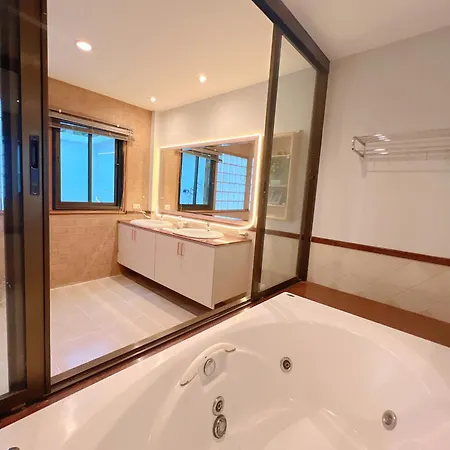 Villa Gusvana Pool Pattaya