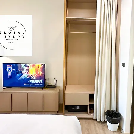 Aparthotel Edge Central By Global Luxury *