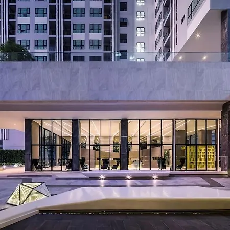 Sea View 2 Bed At Location Pool Apartment Pattaya