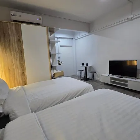 Srinn Klang โรงแรม Pattaya
