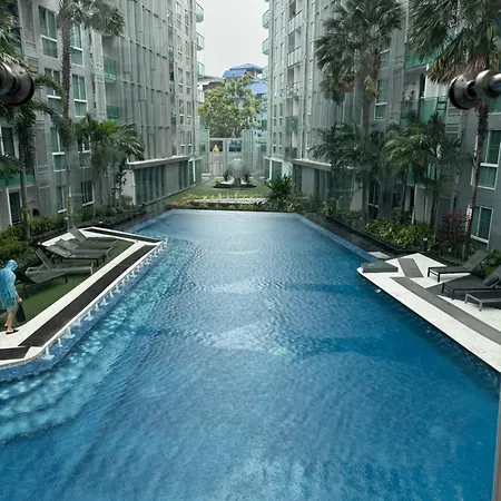 Apartment Center Pattaya