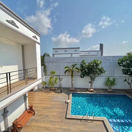 다빈치 풀빌라 Davinci Pool วันหยุดที่บ้าน Pattaya