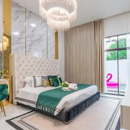 Luxury Modern 3 Bedrooms Pool In Center Villa *