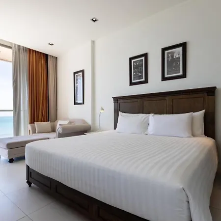 Modus Beachfront 5*
