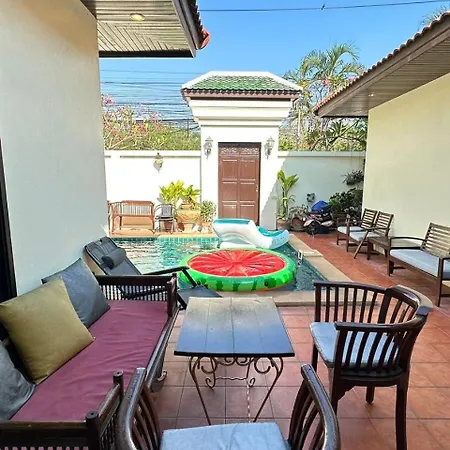 Luxury 3bed Pool Complex 5min To & Walking Street Villa Pattaya