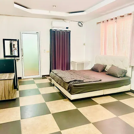 Babe โรงแรม Pattaya