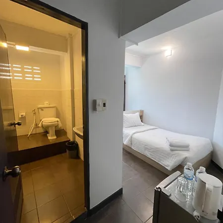 Maland House - Soi 14 Saisong Road * Pattaya