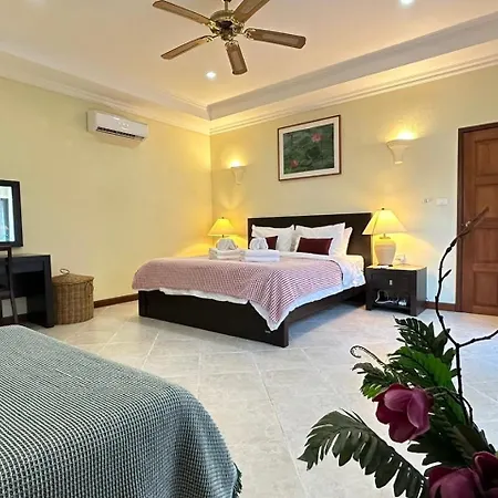 Villa Bali Style Luxury Pool Near & Walking St! *